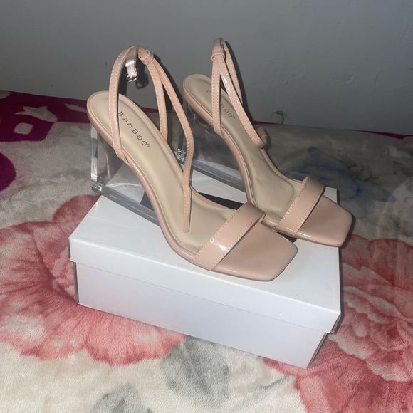 Clear Block Nude Heels - Picture 4 of 8